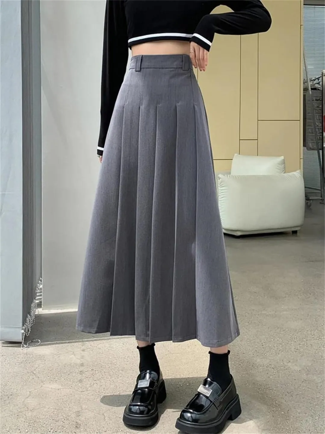 Elegant Women's Pleated Polyester A-Line Midi Skirt for Autumn Office Wear