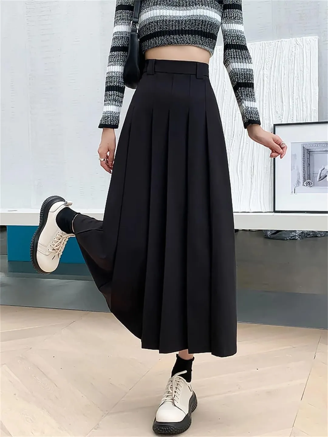 Elegant Women's Pleated Polyester A-Line Midi Skirt for Autumn Office Wear