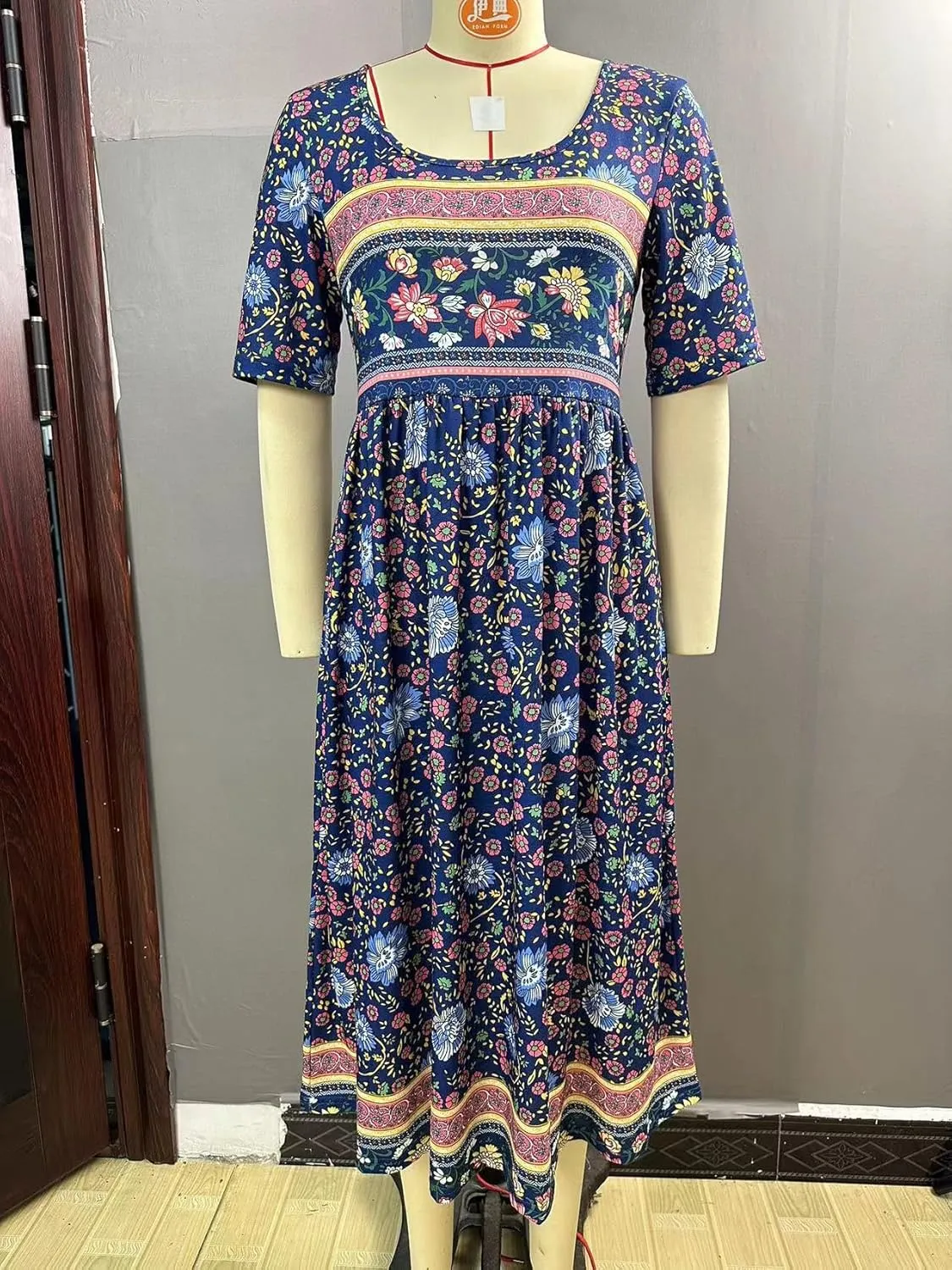 Floral Maxi Dress for Women 2025 - Romantic V-Neck A-Line Beach Wedding Guest Dress with Pockets, Sizes S-5XL