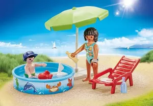 Four Seasons - Summer Pool