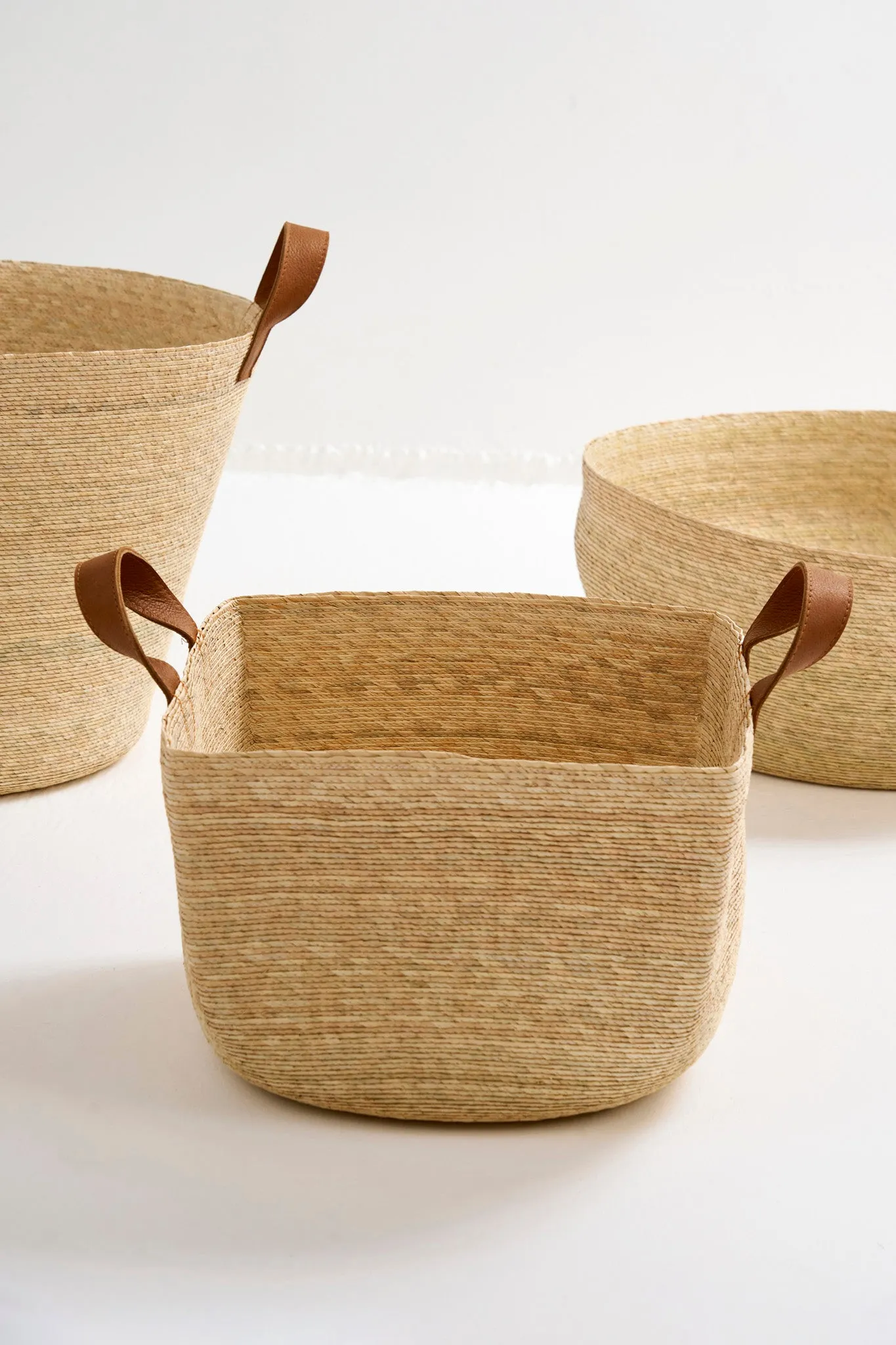 MAKAUA REVISTERO BASKET