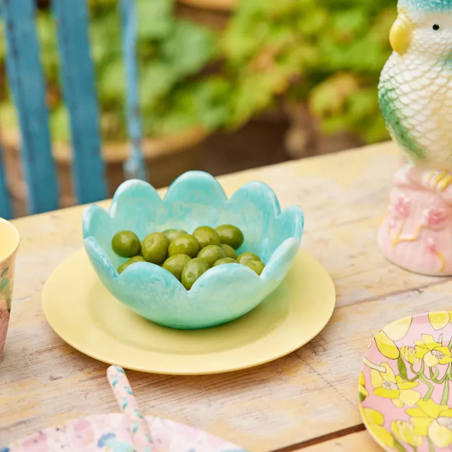 Resin Scalloped Edge Bowl