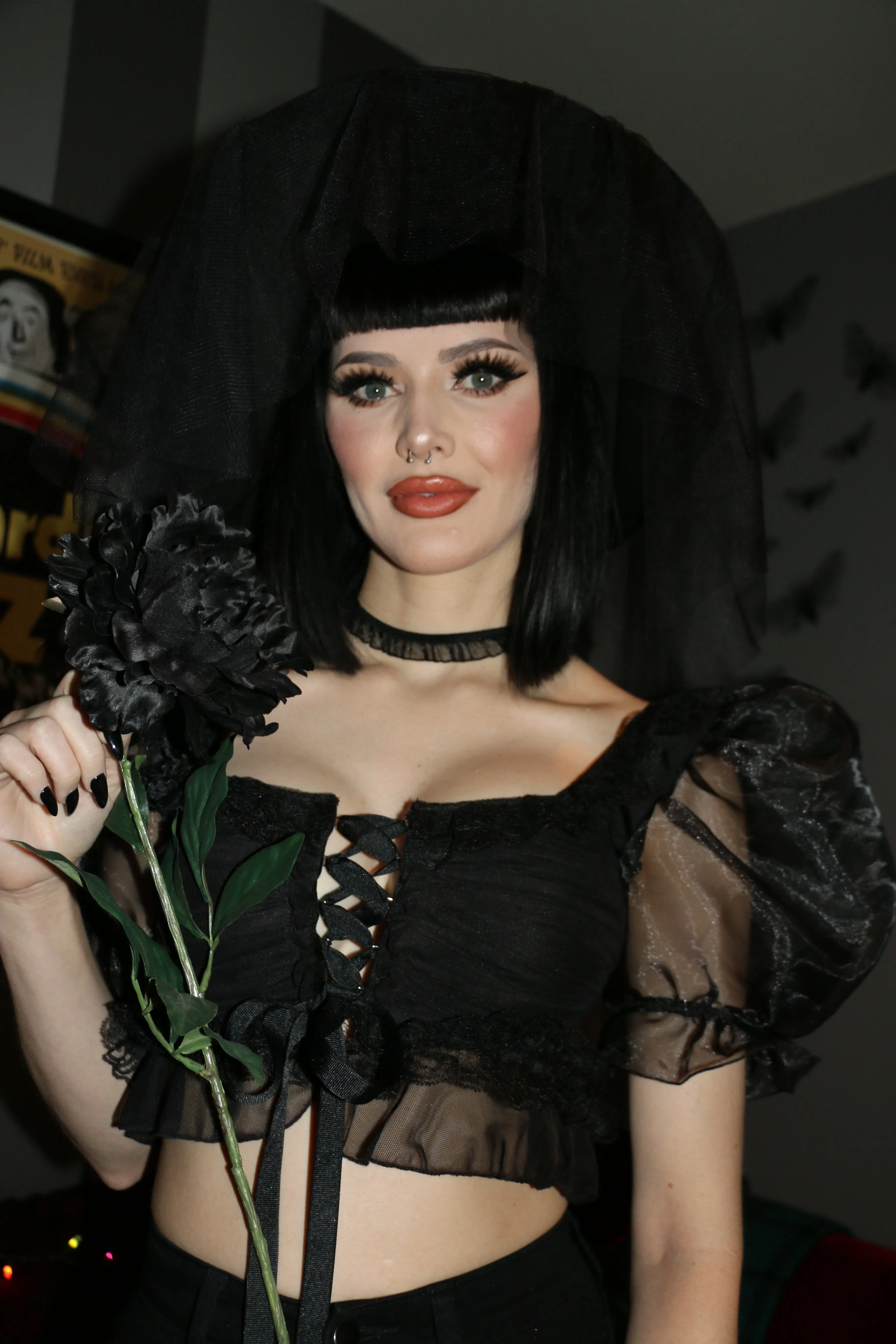 ROCOCO TOP WITH PUFF SLEEVE