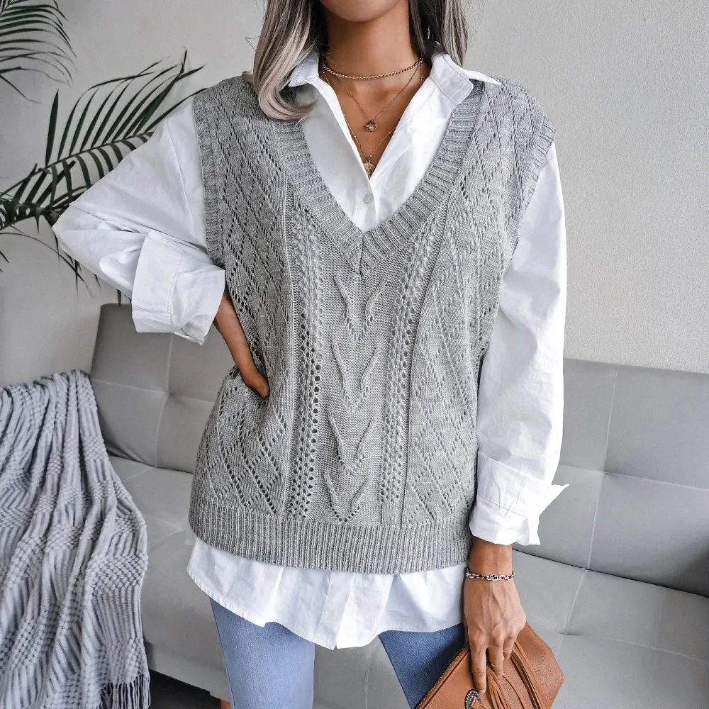 Scarlet - V-Neck Knitted Vest