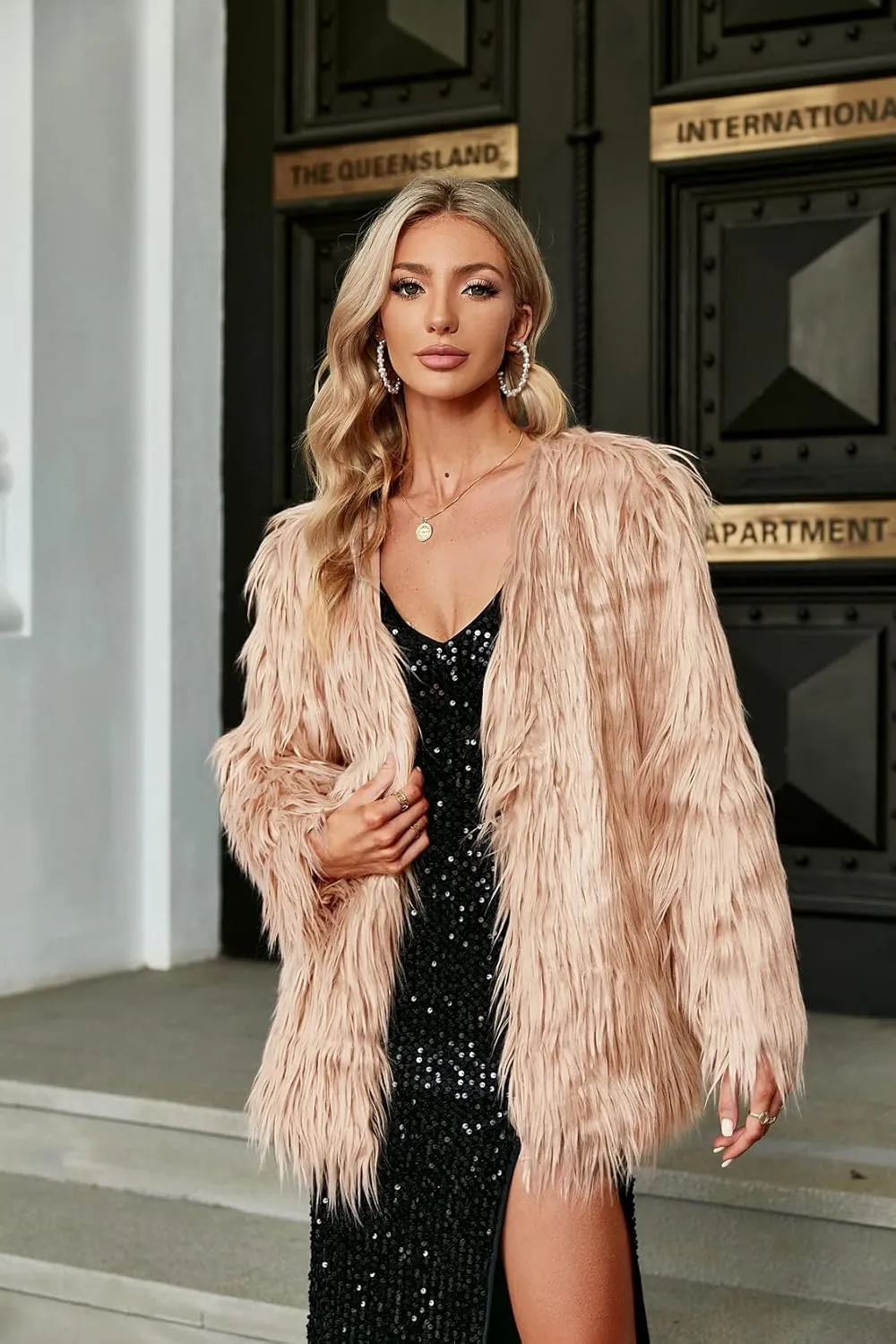 Simplee Apparel Women's Long Sleeve Fluffy Faux Fur Warm Coat