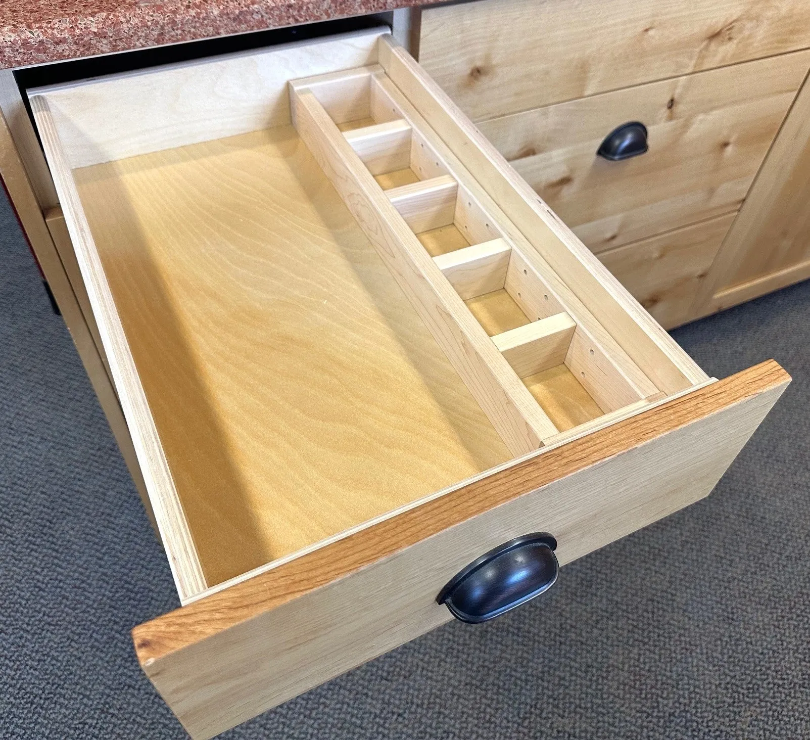 TACOMA - 1 Column Tea Adjustable Divider Insert