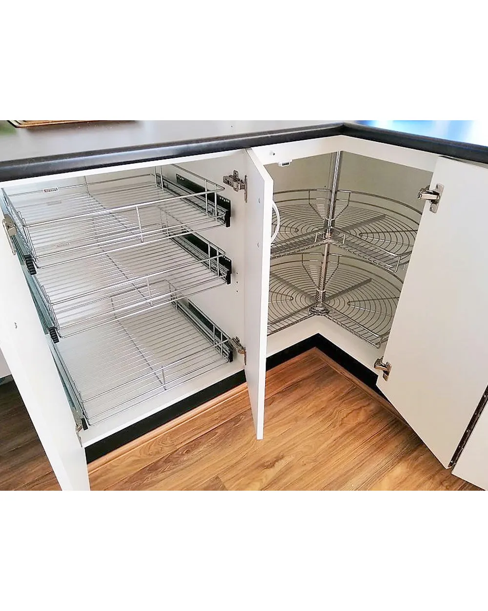 Tansel Lazy Susan 3/4 Wire Corner Storage Rack 720 X 720 X 300 mm