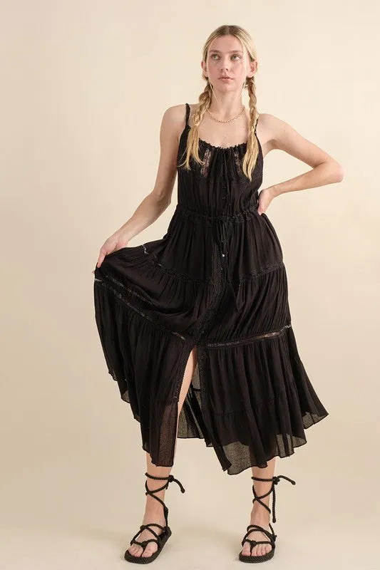 TIERED RUFFLE MAXI DRESS (BLACK)