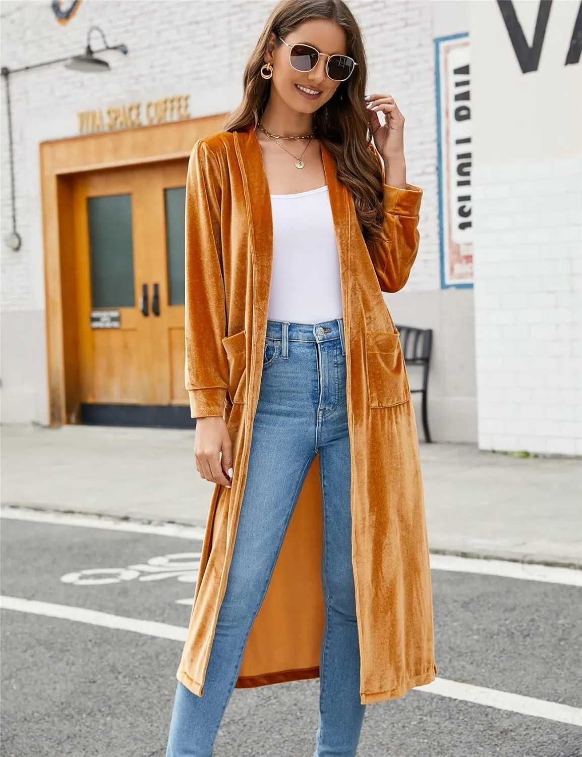 Women's Long Velvet Cardigan Jacket Lapel Collar Open Front Vintage Cardigan Sweater with Pocket